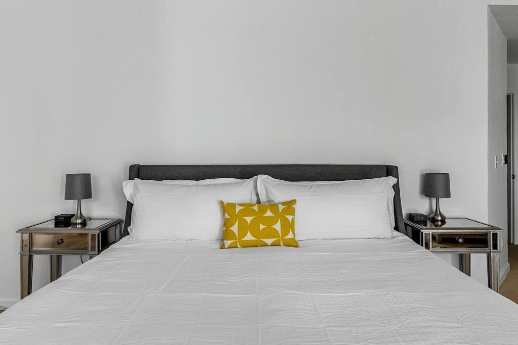 The Sunset House Pool & Spa 팜 스프링스 외부 사진