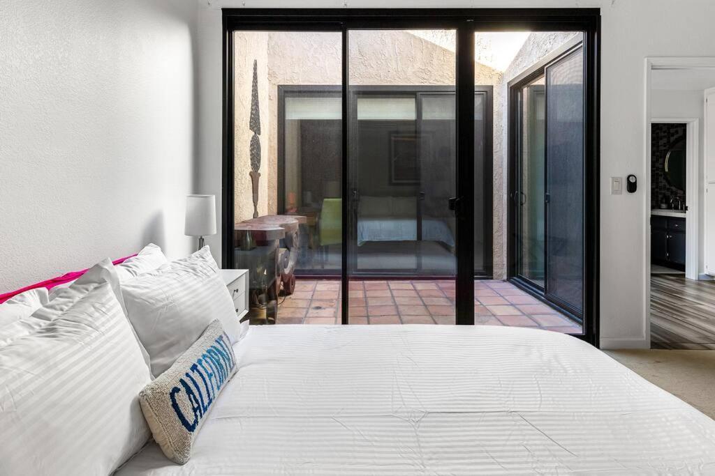 The Sunset House Pool & Spa 팜 스프링스 외부 사진